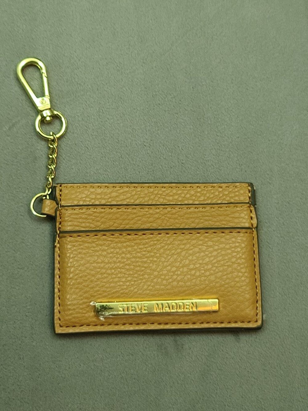 Steve Madden Tan Cognac Card Holder Keychain Clip ID Window Wallet